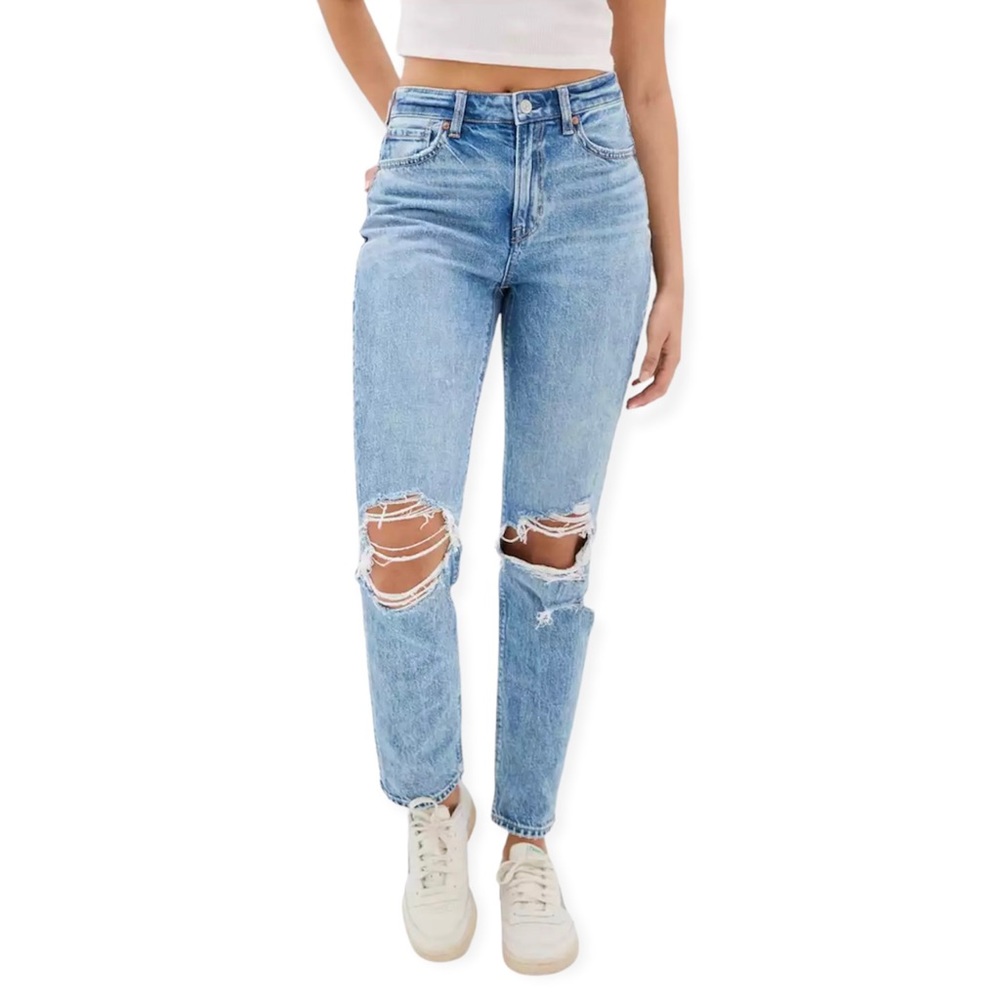 American Eagle Outfitters Women’s Mom Jeans Denim Distressed Light Blue Wash 2L